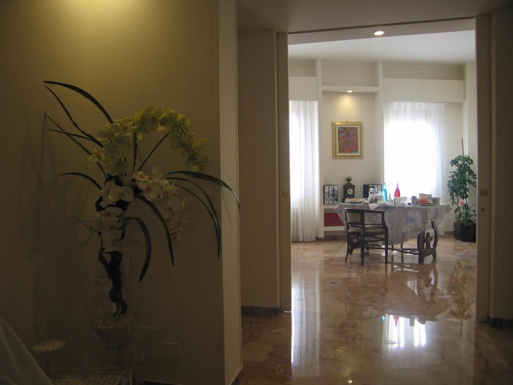 B&B Mercurio Болоня Екстериор снимка